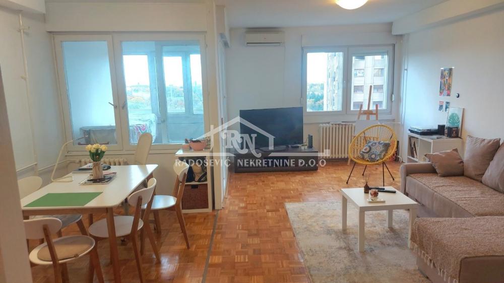 Stan na prodaju u Beogradu, Banjica, jednoiposoban, 55m2, cena 165000 evra