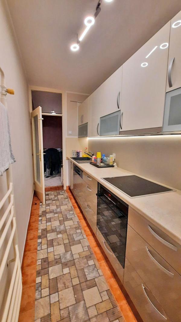 Stan na prodaju u Beogradu, Novi Beograd, dvosoban, 55m2, cena 199000 evra