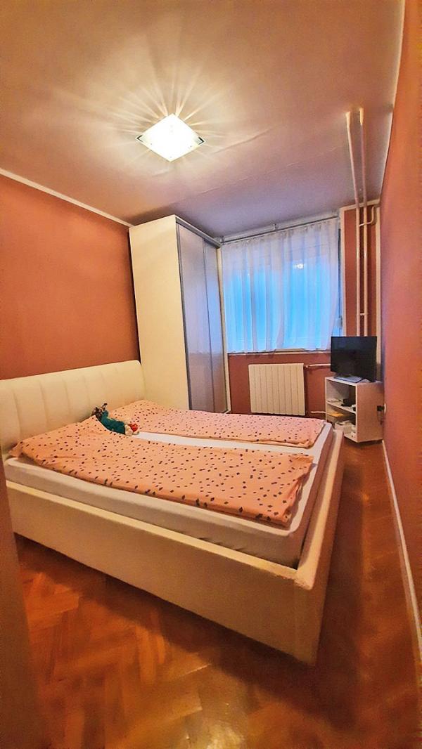 Stan na prodaju u Beogradu, Novi Beograd, dvosoban, 55m2, cena 199000 evra