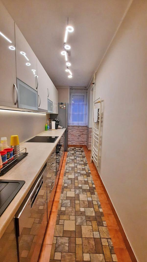 Stan na prodaju u Beogradu, Novi Beograd, dvosoban, 55m2, cena 199000 evra