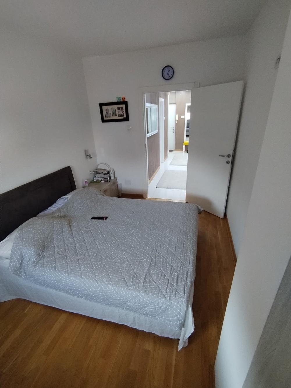 Stan na prodaju u Beogradu, Lion, trosoban, 64m2, cena 265000 evra