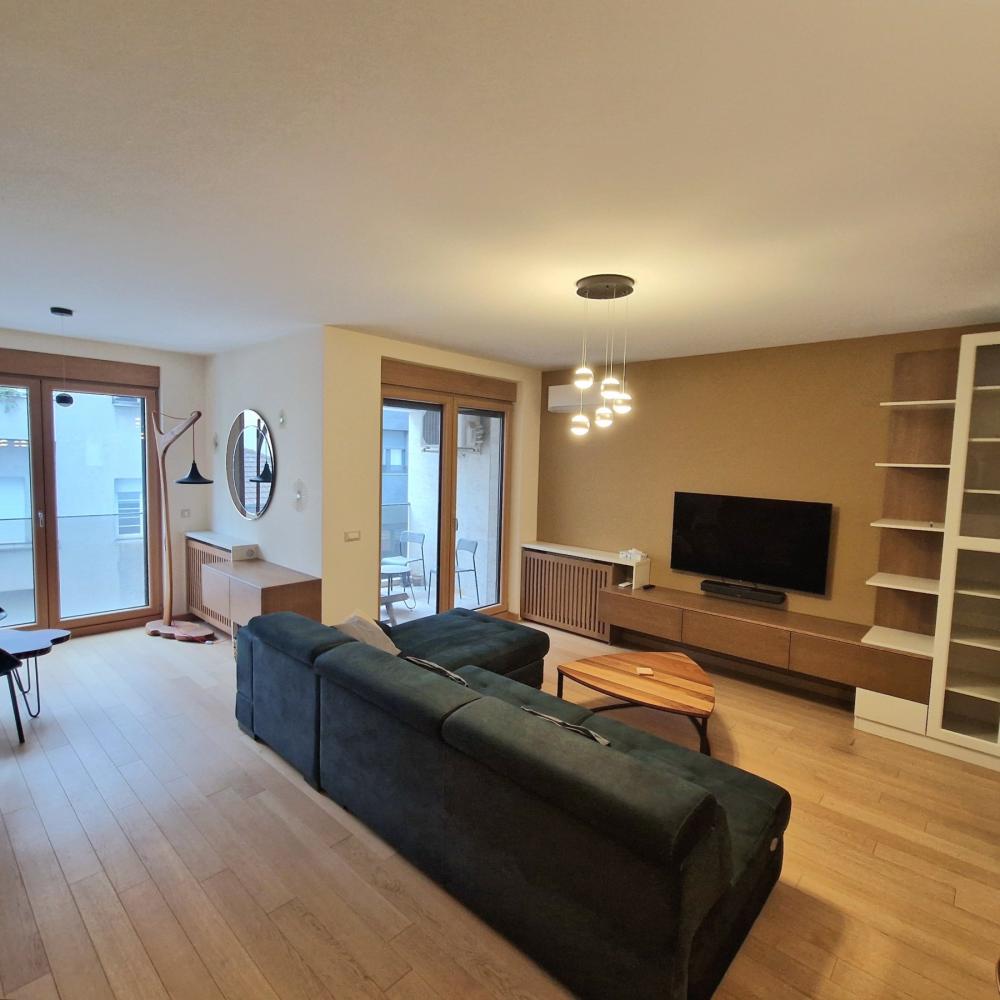 Stan na prodaju u Beogradu, Vračar, trosoban, 78m2, cena 425000 evra