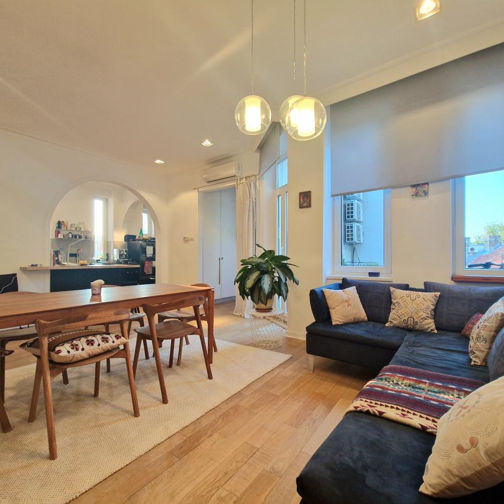 Stan na prodaju u Beogradu, Kosančićev venac, trosoban, 93m2, cena 460000 evra