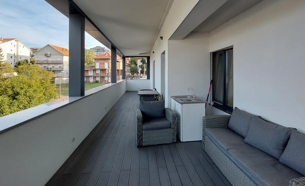 Stan na prodaju u Beogradu, Višnjica, 277m2, cena 495000 evra