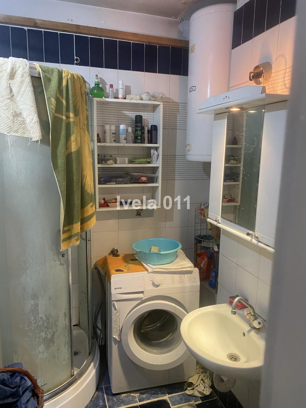 Stan na prodaju u Beogradu, Konjarnik, trosoban, 75m2, cena 149900 evra