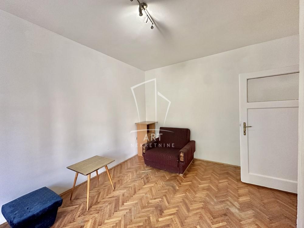 Stan na prodaju u Beogradu, Novi Beograd, dvosoban, 36m2, cena 150000 evra