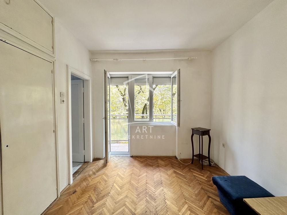 Stan na prodaju u Beogradu, Novi Beograd, dvosoban, 36m2, cena 150000 evra