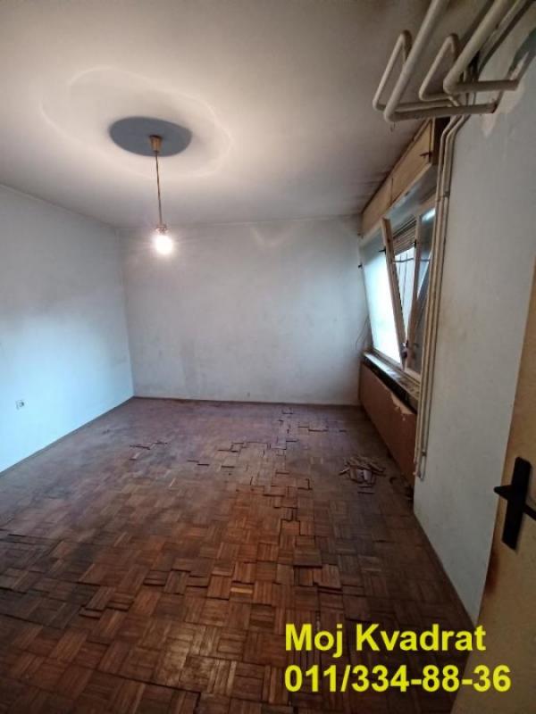 Stan na prodaju u Beogradu, Čukarica, trosoban, 73m2, cena 195000 evra