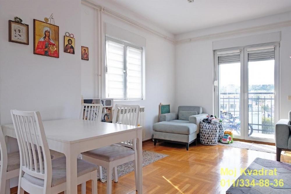 Stan na prodaju u Beogradu, Vračar (Hram), dvosoban, 68m2, cena 285000 evra