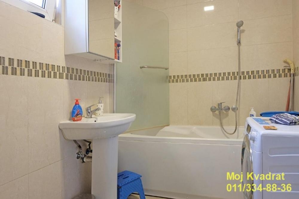 Stan na prodaju u Beogradu, Vračar (Hram), dvosoban, 68m2, cena 285000 evra