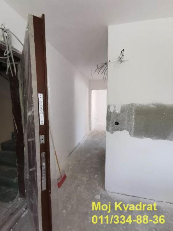 Stan na prodaju u Beogradu, Kotež, trosoban, 59m2, cena 120000 evra