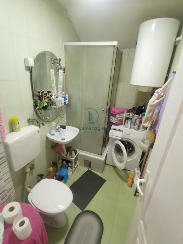 Stan na prodaju u Beogradu, Krnjača, trosoban, 95m2, cena 150000 evra