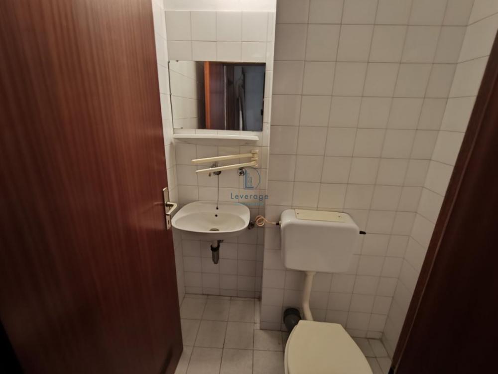 Stan na prodaju u Beogradu, Višnjička banja, dvoiposoban, 75m2, cena 205000 evra