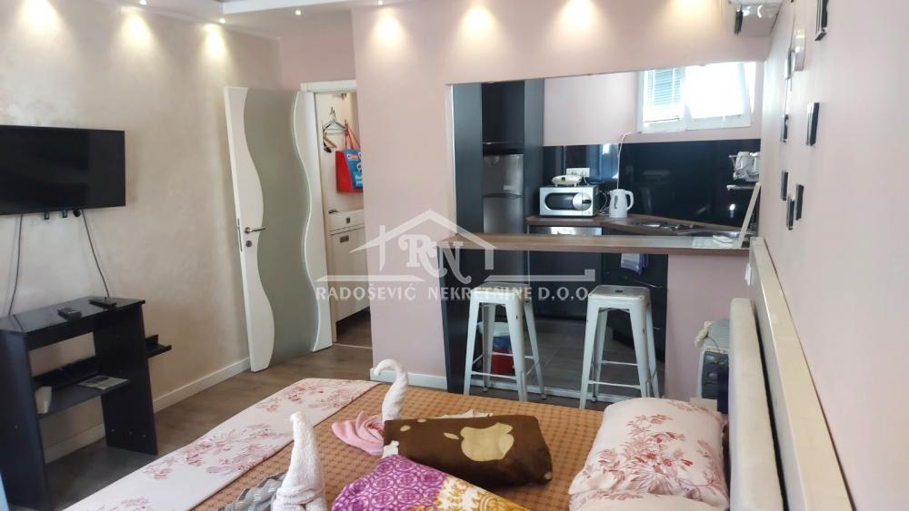 Stan na prodaju u Beogradu, Stari grad, 23m2, cena 115000 evra