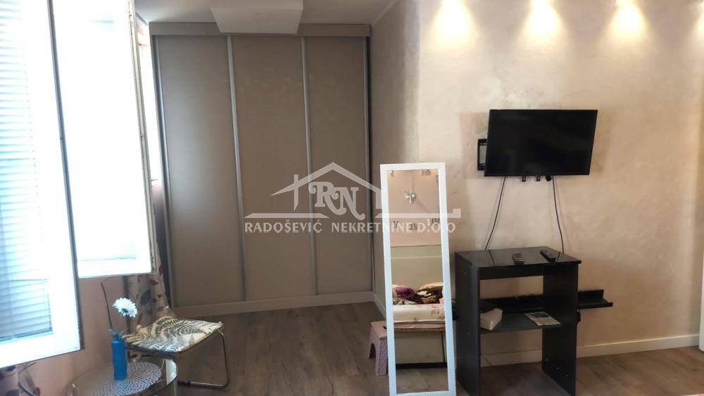 Stan na prodaju u Beogradu, Stari grad, 23m2, cena 115000 evra