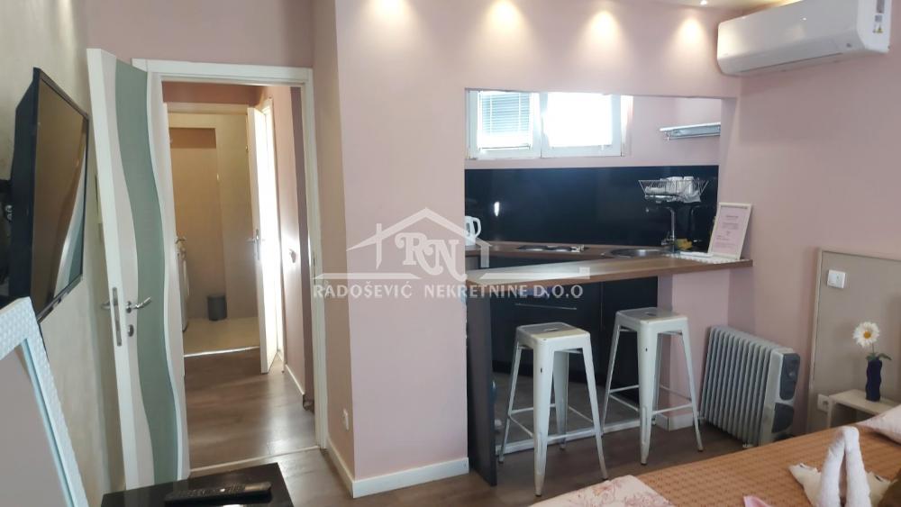 Stan na prodaju u Beogradu, Stari grad, 23m2, cena 115000 evra