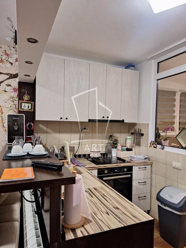 Stan na prodaju u Beogradu, Rakovica, dvosoban, 41m2, cena 191500 evra