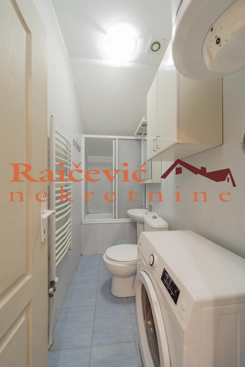 Stan na prodaju u Beogradu, Trošarina, jednoiposoban, 24m2, cena 78000 evra