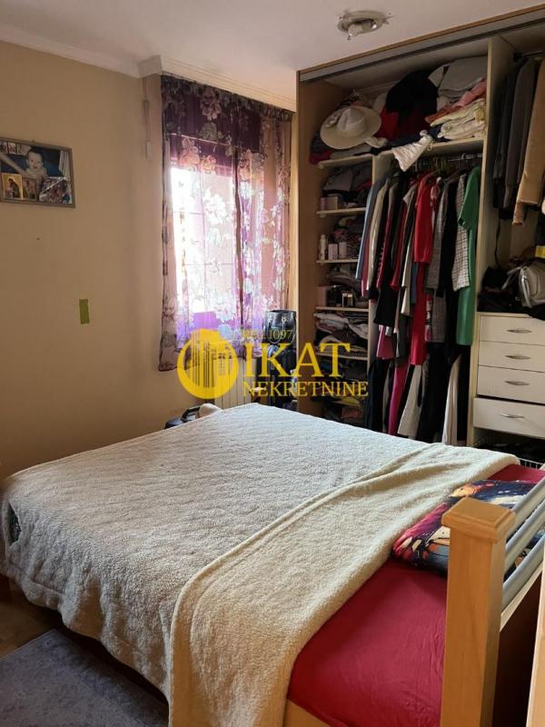 Stan na prodaju u Beogradu, Đeram pijaca, cetvorosoban, 111m2, cena 400000 evra