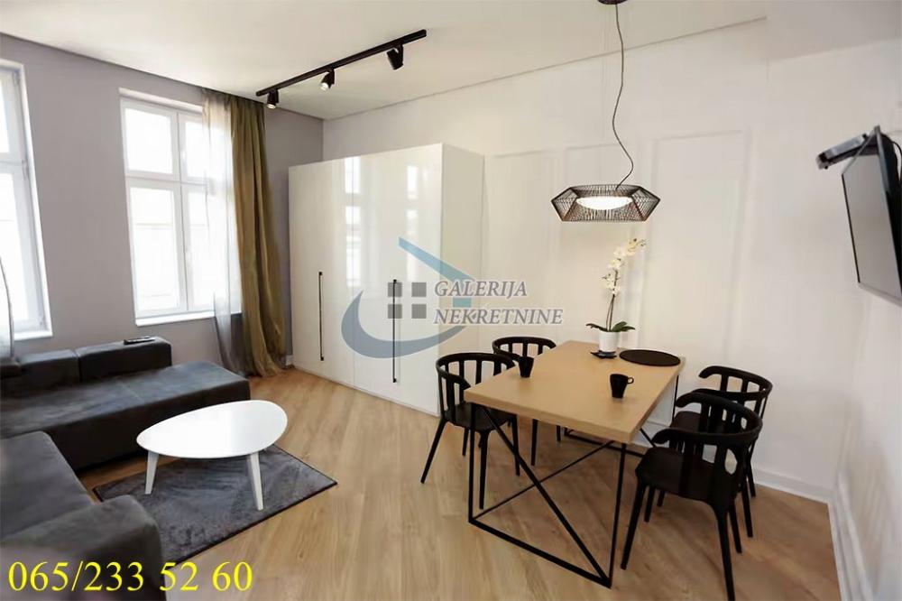 Stan na prodaju u Beogradu, Stari grad, trosoban, 73m2, cena 449000 evra