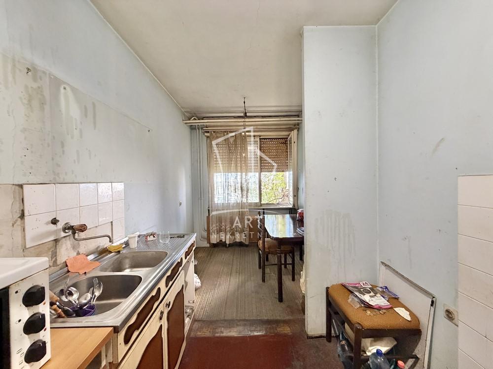 Stan na prodaju u Beogradu, Čukarica, dvoiposoban, 73m2, cena 178000 evra