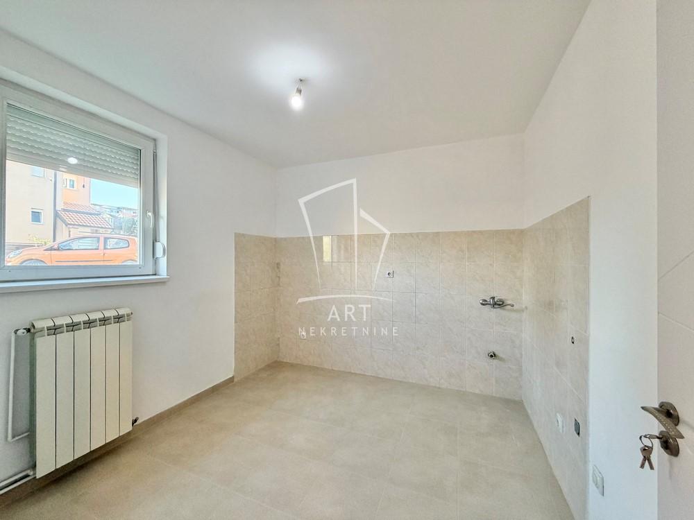 Stan na prodaju u Beogradu, Višnjička banja, dvosoban, 55m2, cena 175000 evra