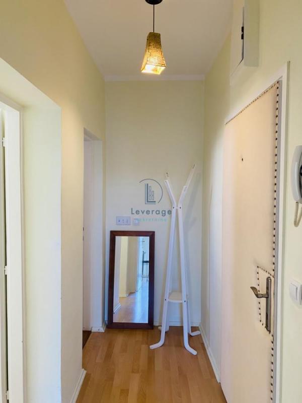 Stan na prodaju u Beogradu, Voždovac, dvosoban, 60m2, cena 220000 evra