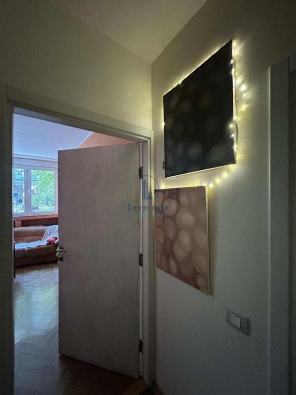 Stan na prodaju u Beogradu, Terazije, dvoiposoban, 60m2, cena 289000 evra