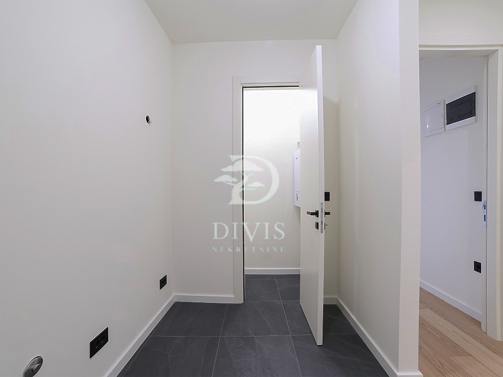 Stan na prodaju u Beogradu, Skadarlija, trosoban, 70m2, cena 349000 evra