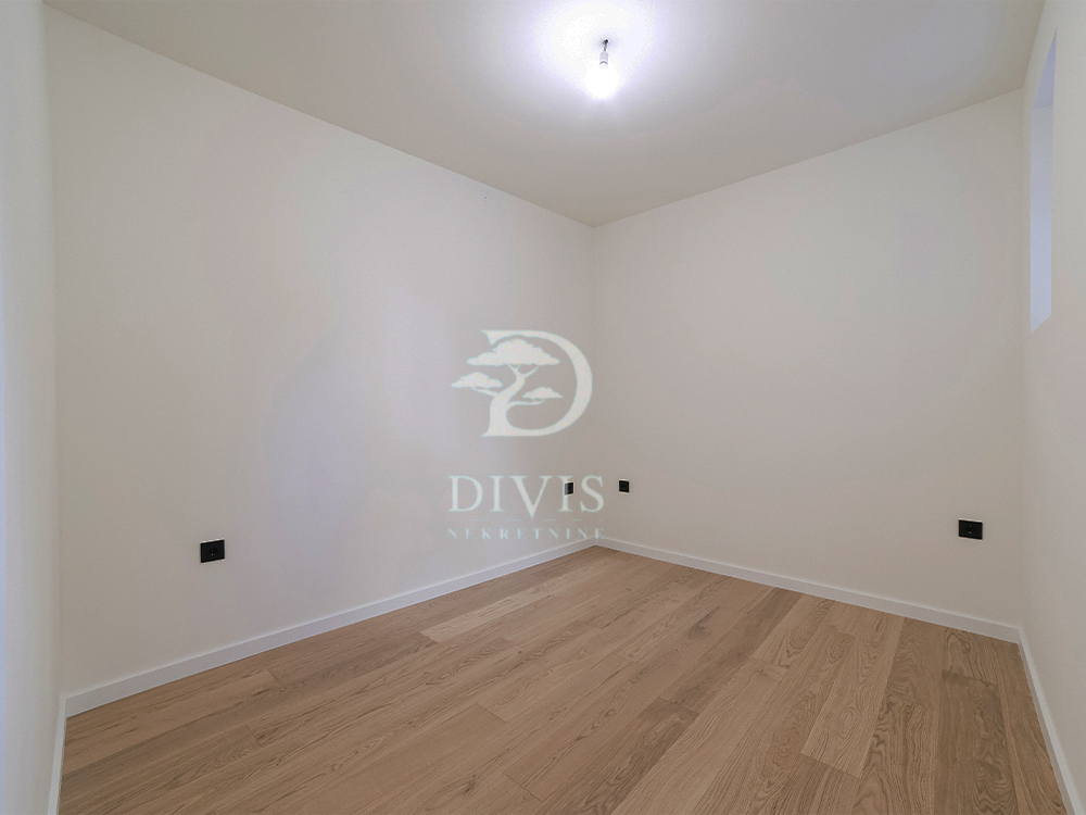 Stan na prodaju u Beogradu, Skadarlija, trosoban, 70m2, cena 349000 evra