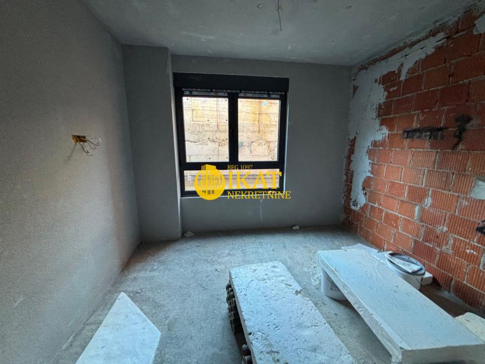 Stan na prodaju u Beogradu, Banovo brdo, jednoiposoban, 47m2, cena 165165 evra