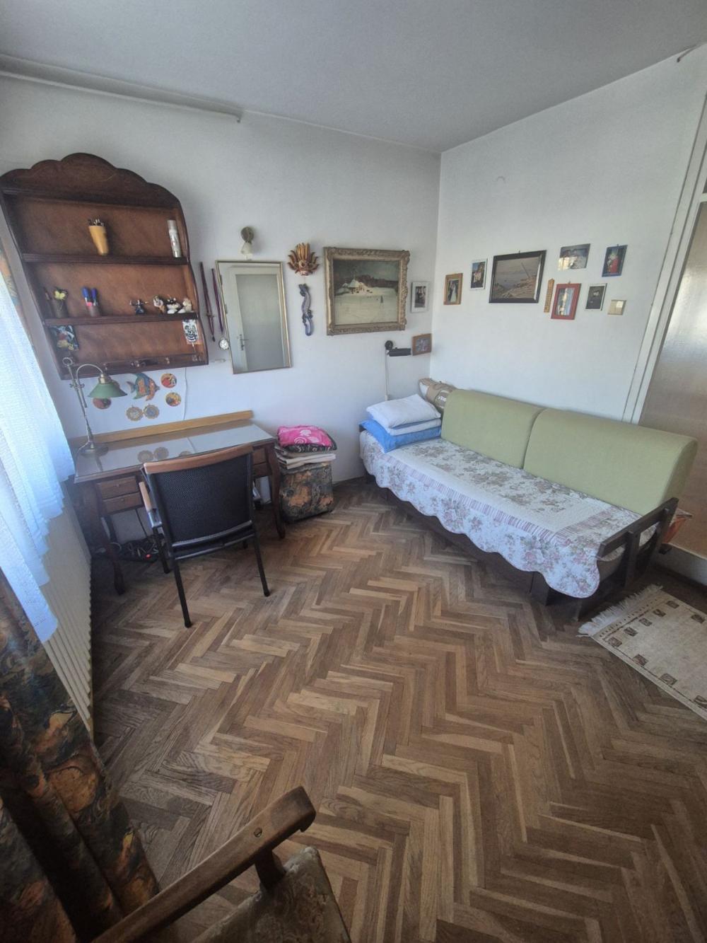 Stan na prodaju u Beogradu, Novi Beograd blok 33 (Genex kula), 122m2, cena 399000 evra