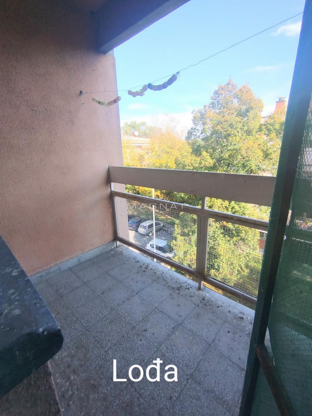 Stan na prodaju u Beogradu, Palilula, trosoban, 77m2, cena 89000 evra