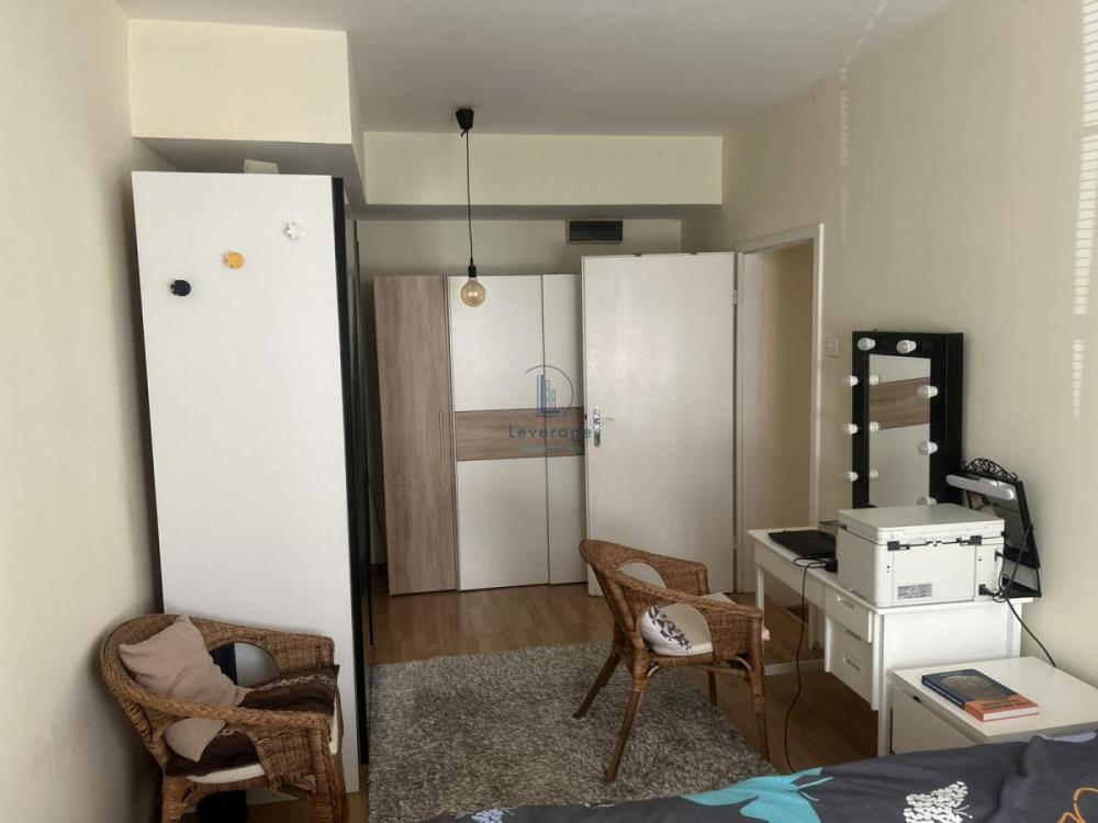 Stan na prodaju u Beogradu, Karaburma, dvoiposoban, 66m2, cena 163000 evra