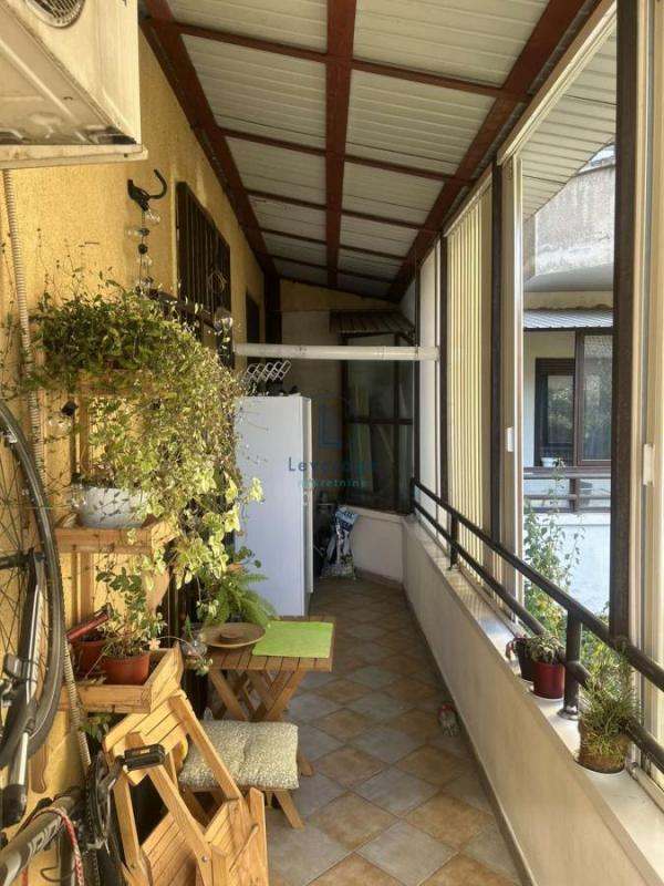 Stan na prodaju u Beogradu, Karaburma, dvoiposoban, 66m2, cena 163000 evra