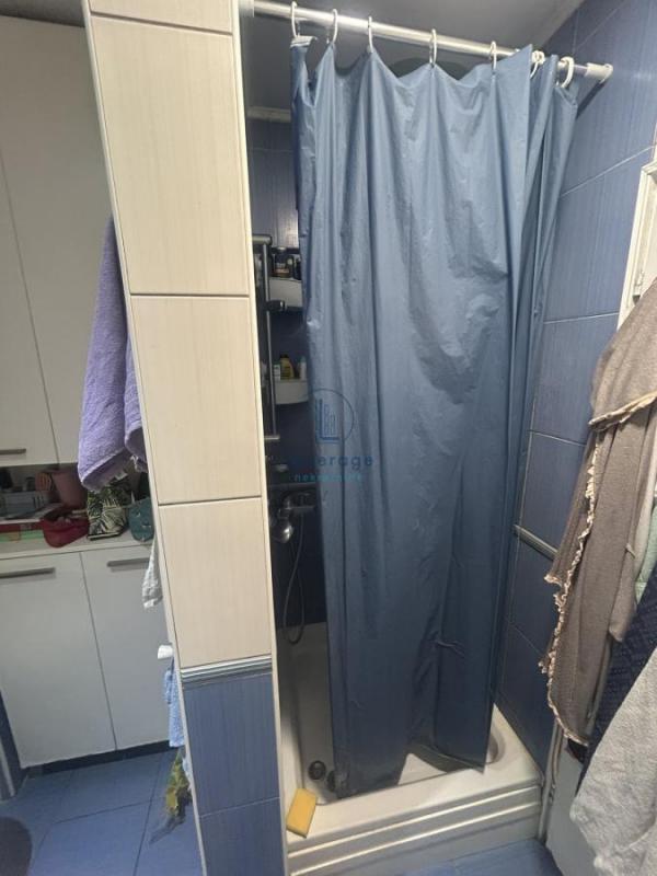 Stan na prodaju u Beogradu, Karaburma, dvoiposoban, 66m2, cena 163000 evra