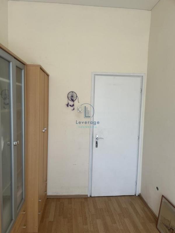 Stan na prodaju u Beogradu, Karaburma, dvoiposoban, 66m2, cena 163000 evra