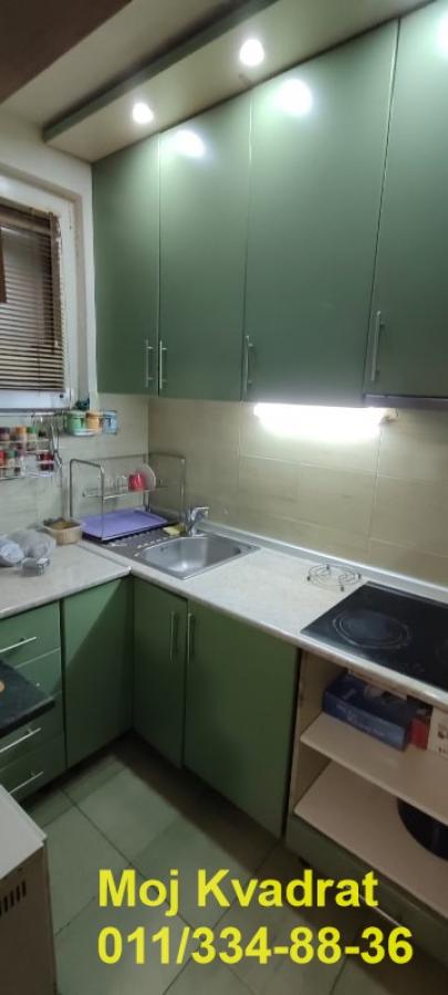 Stan na prodaju u Beogradu, Karaburma, dvosoban, 52m2, cena 112500 evra