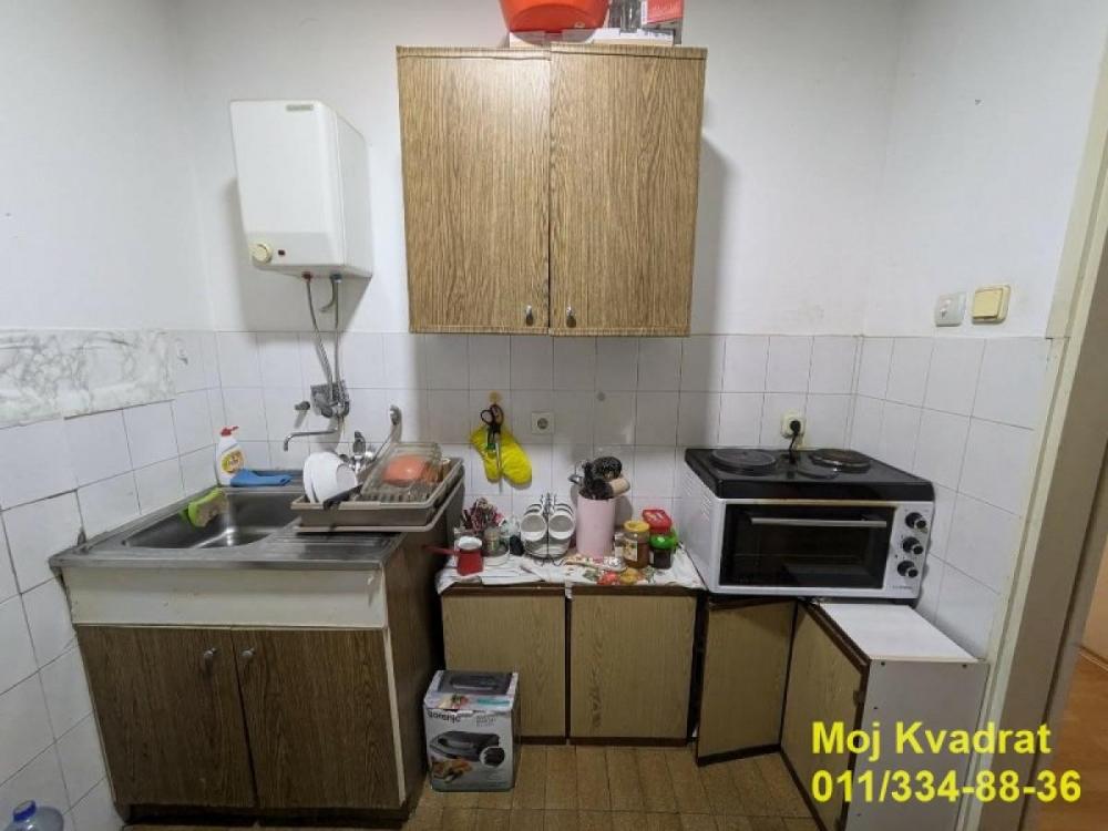 Stan na prodaju u Beogradu, Krnjača, jednoiposoban, 43m2, cena 96000 evra