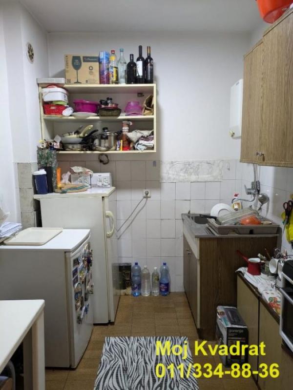 Stan na prodaju u Beogradu, Krnjača, jednoiposoban, 43m2, cena 96000 evra