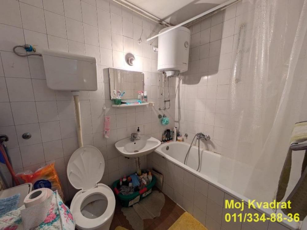 Stan na prodaju u Beogradu, Krnjača, jednoiposoban, 43m2, cena 96000 evra