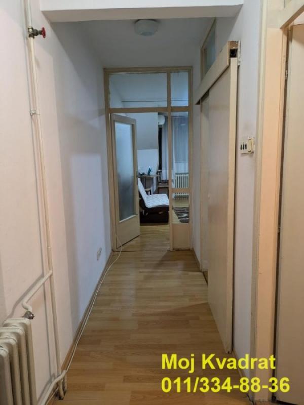 Stan na prodaju u Beogradu, Krnjača, jednoiposoban, 43m2, cena 96000 evra