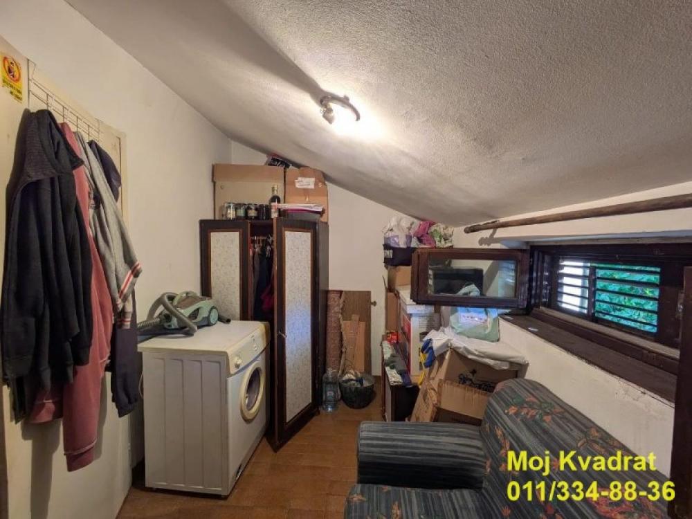 Stan na prodaju u Beogradu, Krnjača, jednoiposoban, 43m2, cena 96000 evra