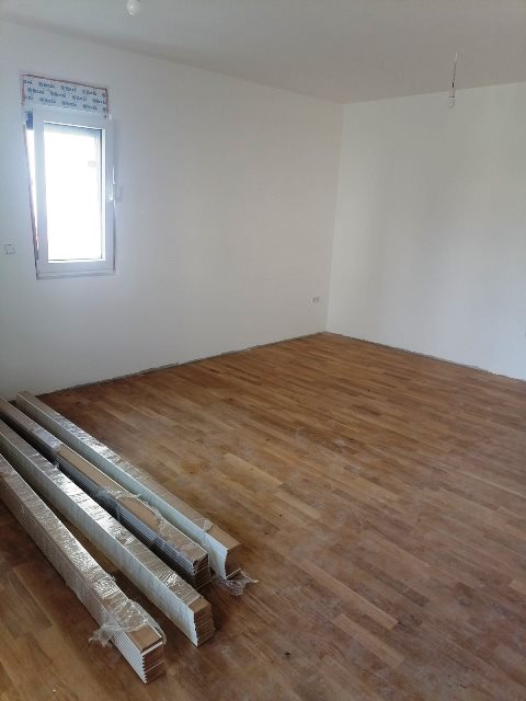 Stan na prodaju u Beogradu, Ledine, troiposoban, 74m2, cena 145000 evra