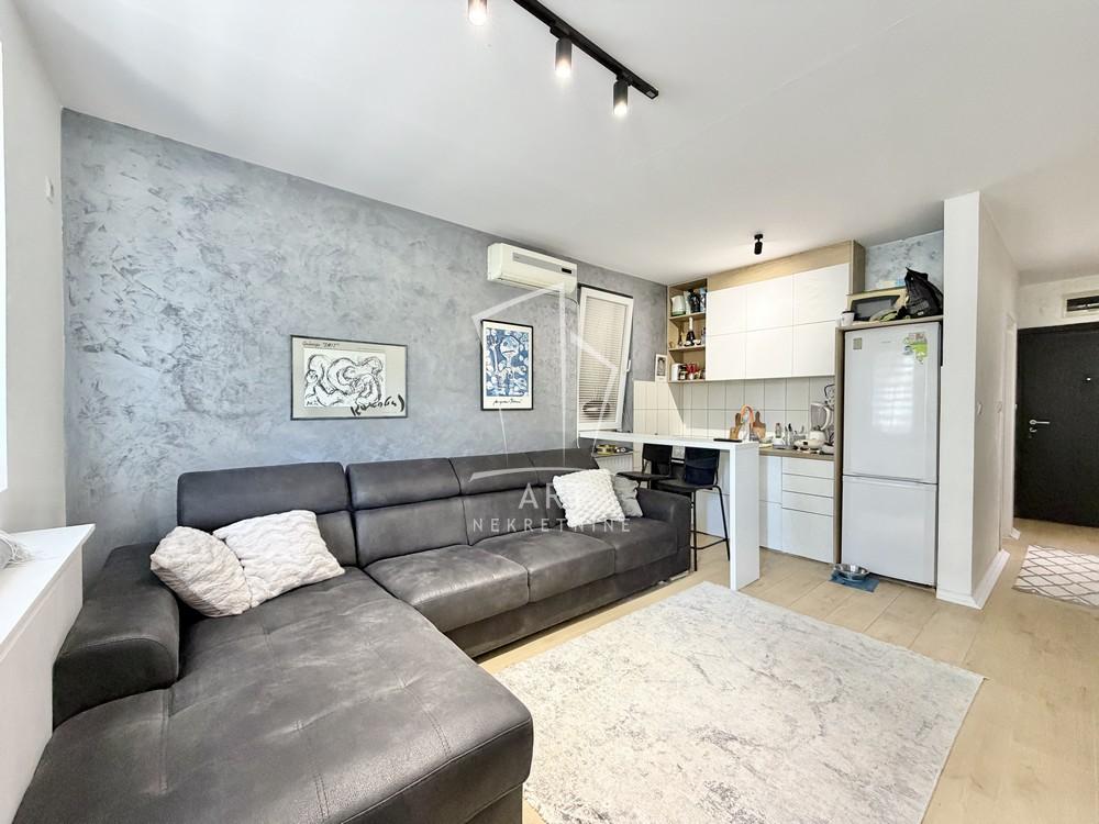 Stan na prodaju u Beogradu, Palilula, dvosoban, 39m2, cena 114000 evra