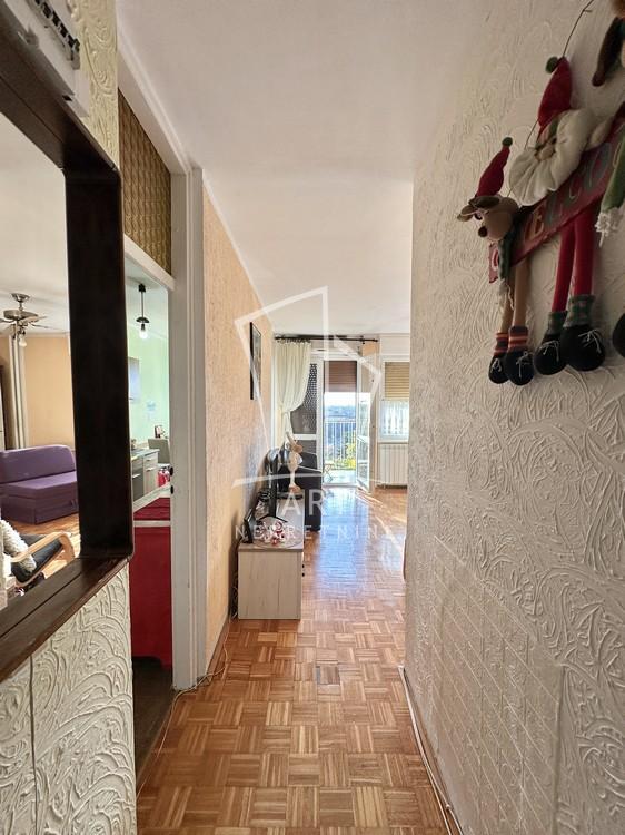 Stan na prodaju u Beogradu, Čukarica, dvosoban, 50m2, cena 133000 evra