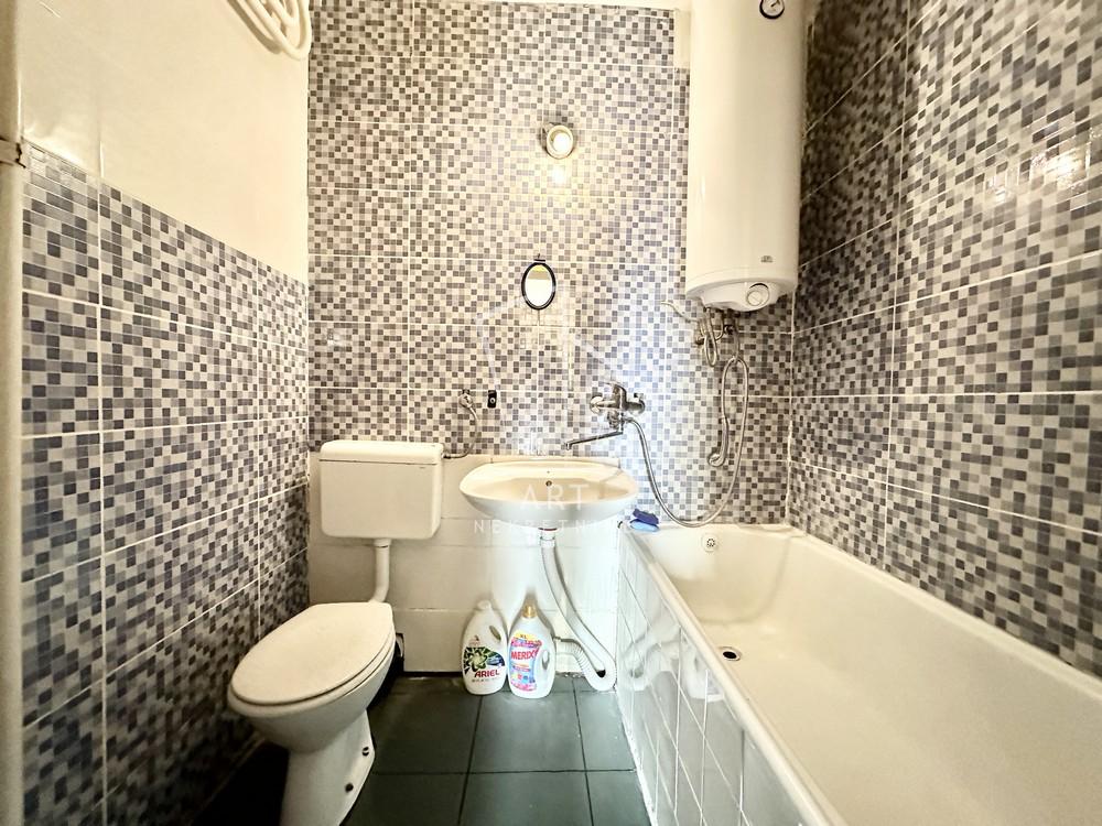 Stan na prodaju u Beogradu, Čukarica, dvosoban, 50m2, cena 133000 evra