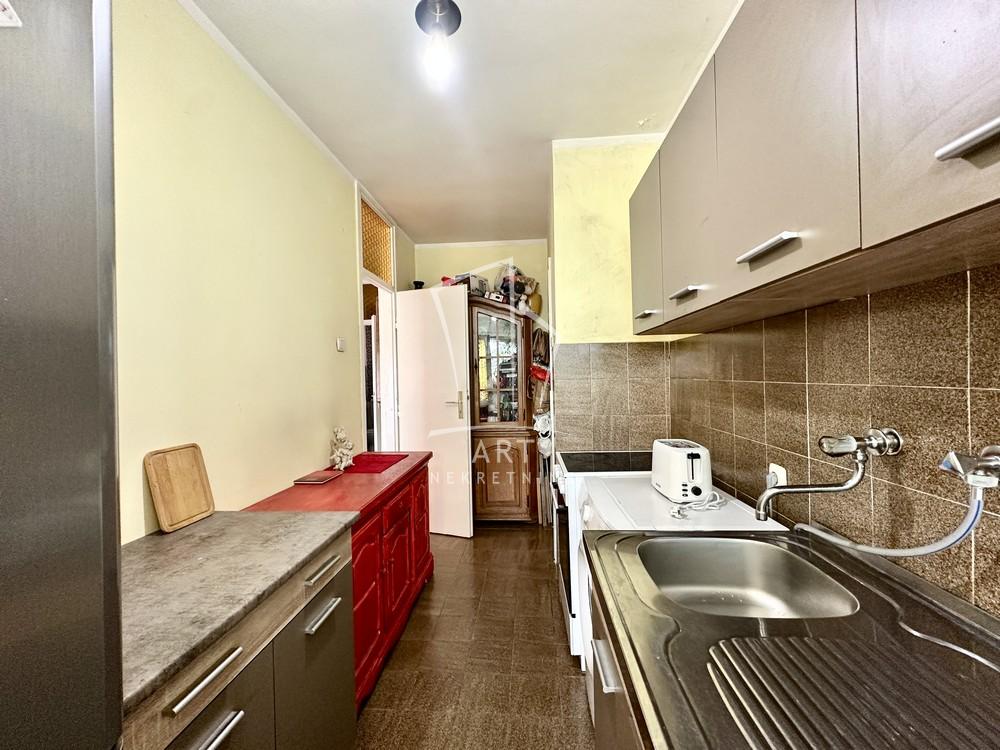 Stan na prodaju u Beogradu, Čukarica, dvosoban, 50m2, cena 133000 evra