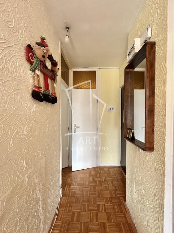 Stan na prodaju u Beogradu, Čukarica, dvosoban, 50m2, cena 133000 evra