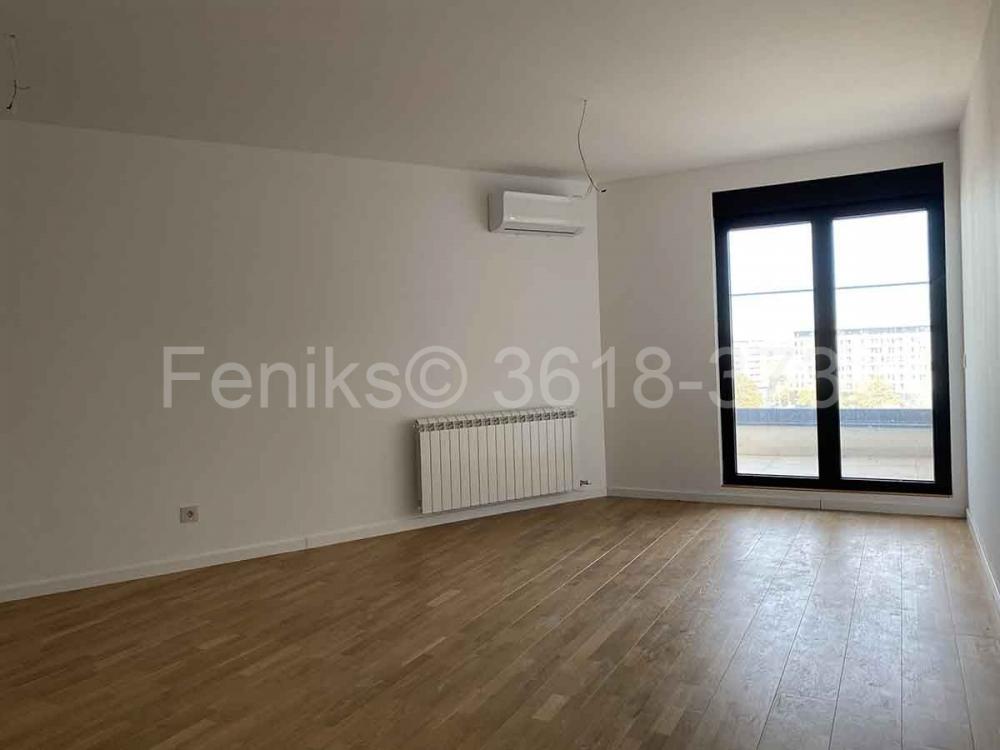 Stan na prodaju u Beogradu, Trošarina, trosoban, 76m2, cena 212800 evra